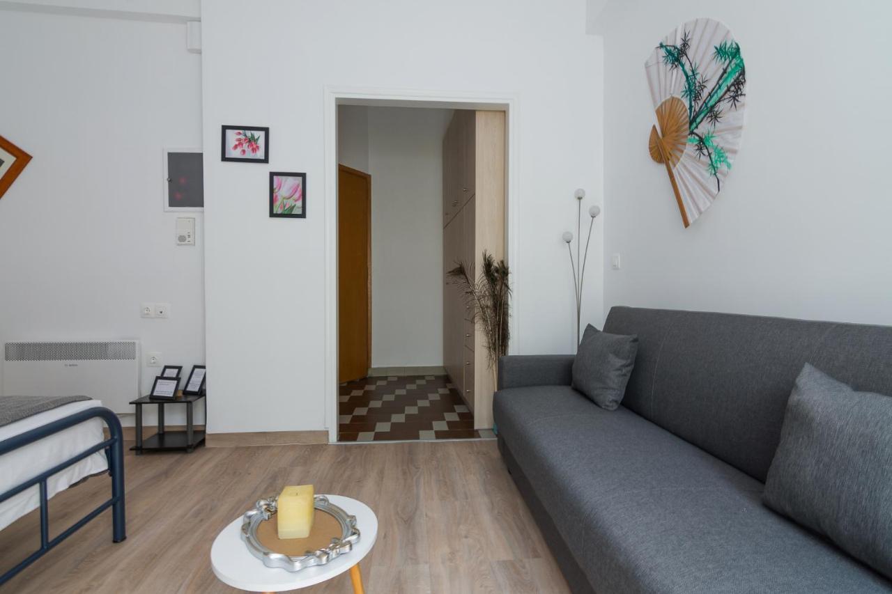 Nice Studio In Pagkrati Athén Kültér fotó